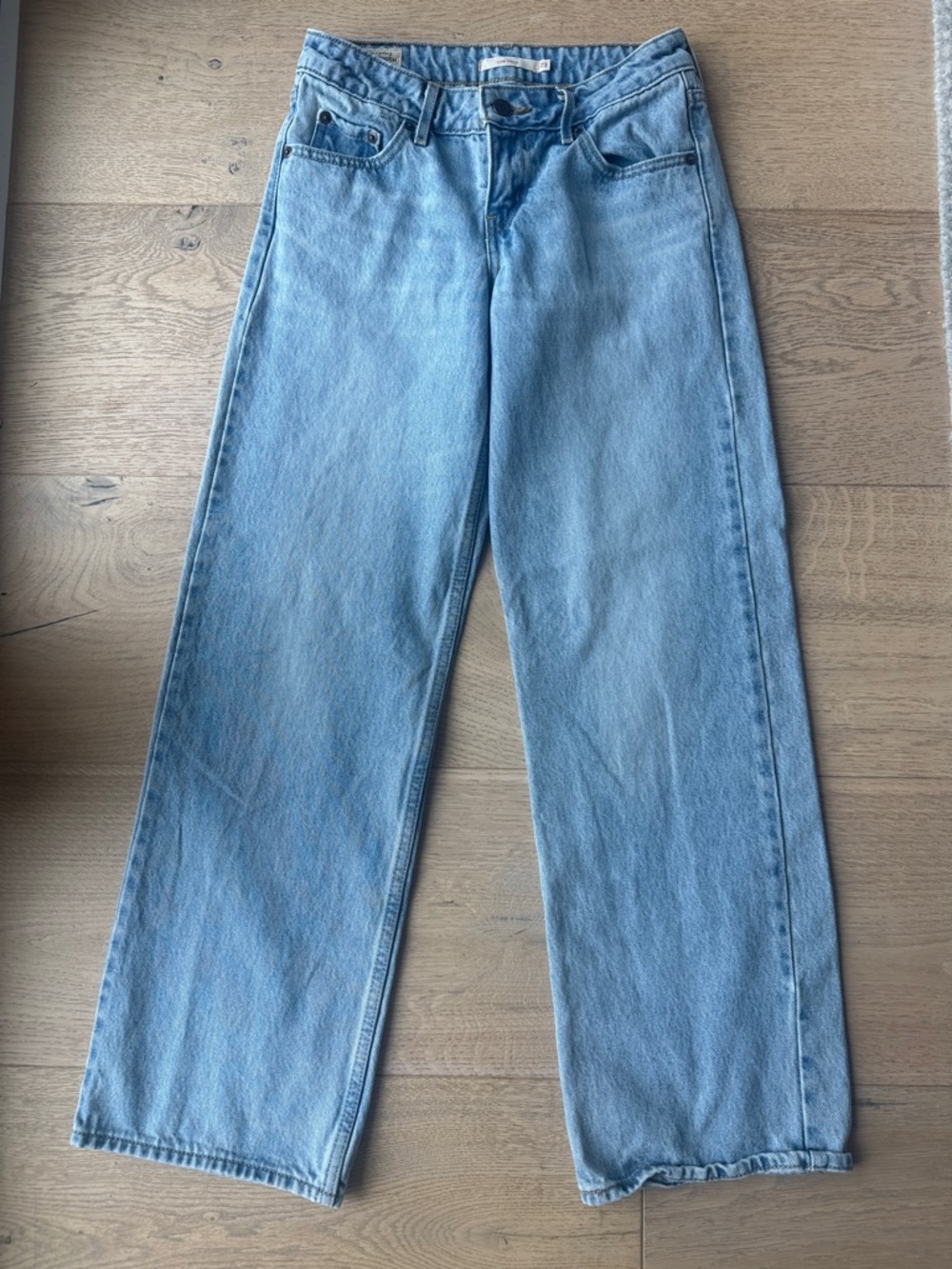 3 pairs Levi's Women’s Low Loose Jeans - Dark Blue, Light Blue, Black Washes - Picture 9 of 12